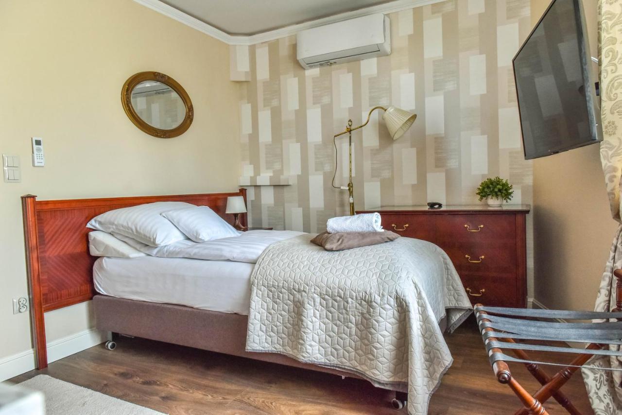 Ricardpol Noclegi Tarnow Extérieur photo
