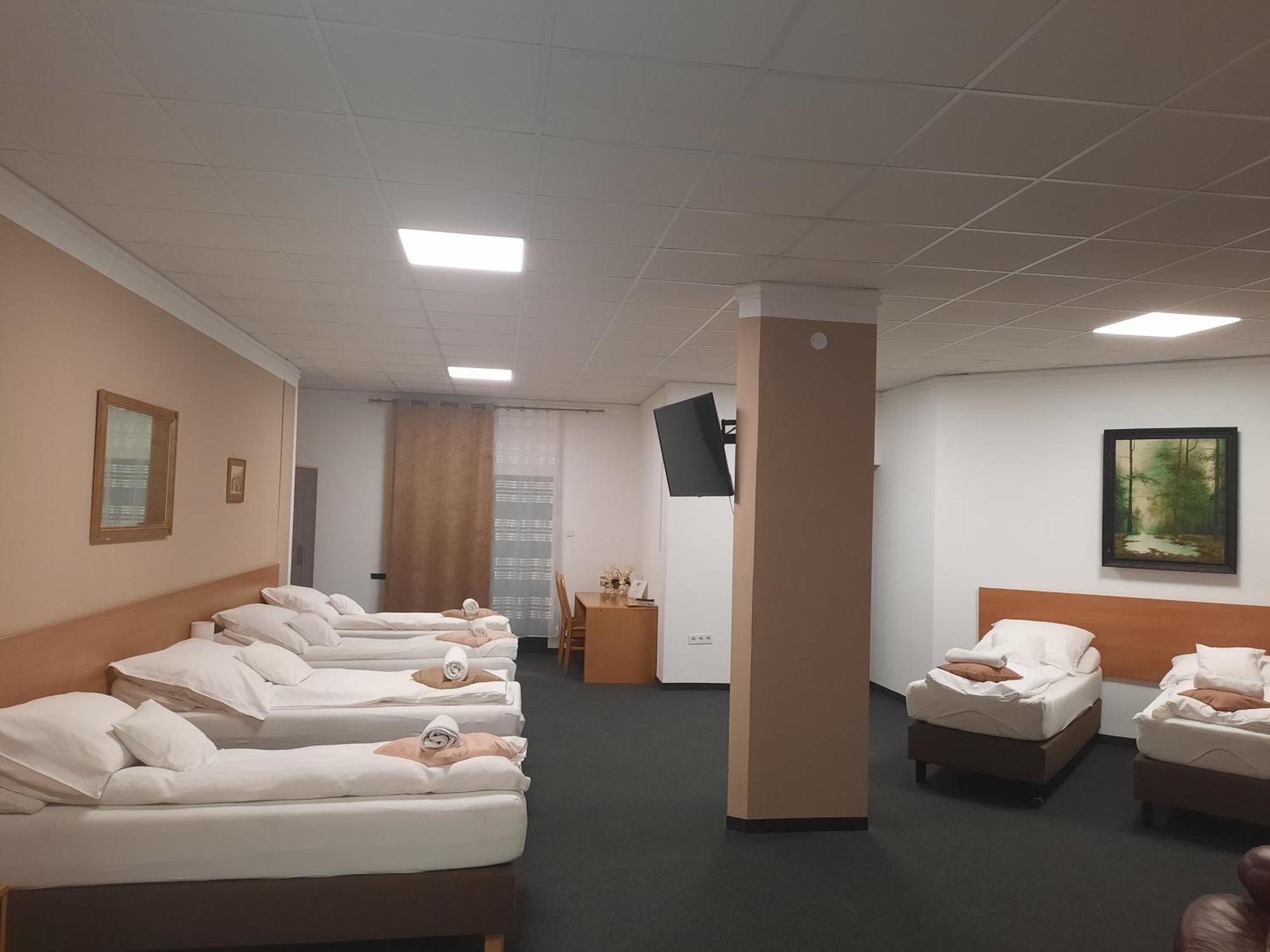Ricardpol Noclegi Tarnow Extérieur photo